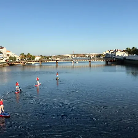 Nomad بيت ضيافة