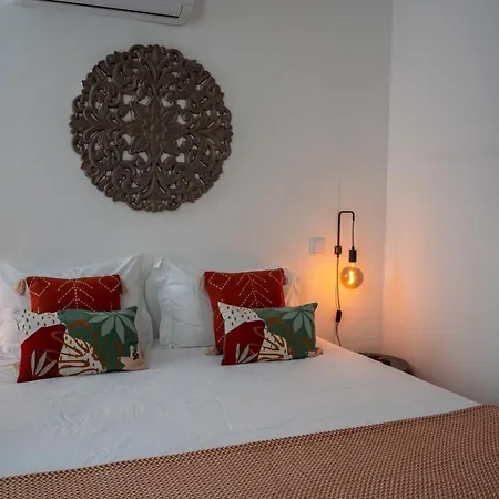 Nomad Gæstehus Tavira